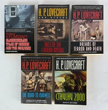 Lot of 5 H.P. Lovecraft Paperbacks Mythos & Horror (Del Rey / Ballantine)