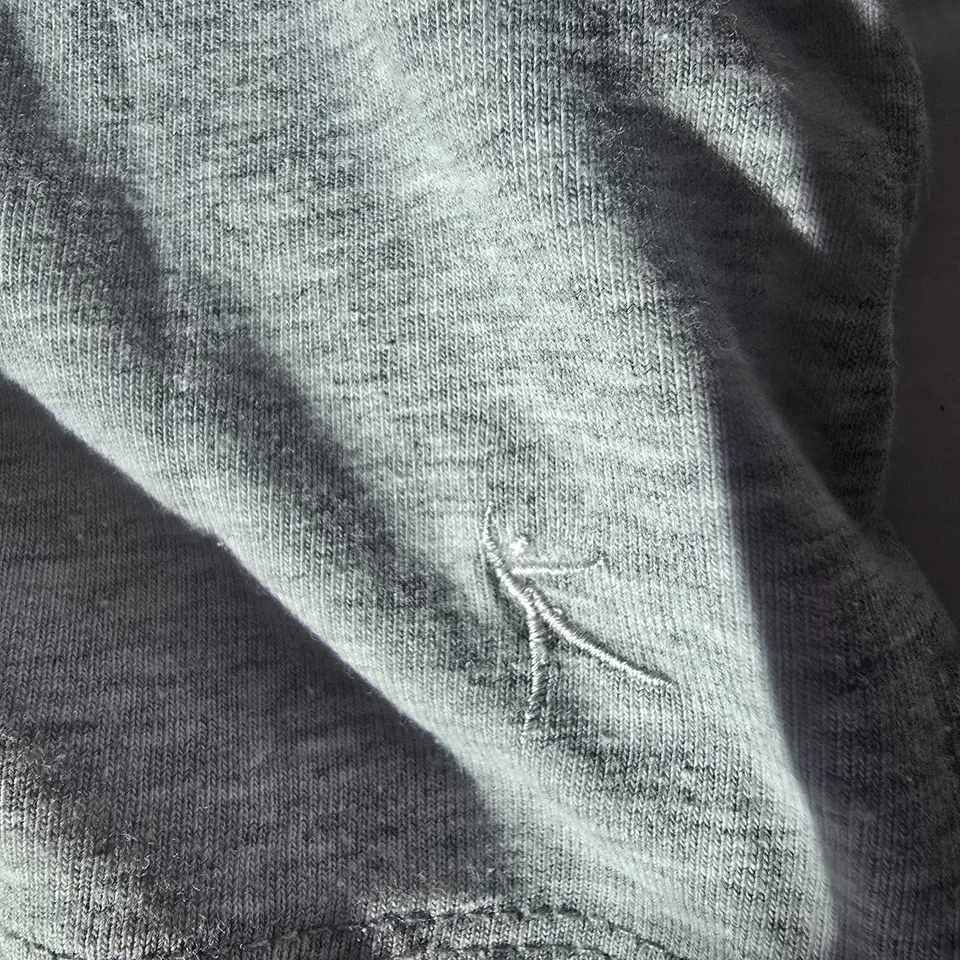 Camiseta Feminina Ativa Danskin Now Cinza Tamanho GG - Imagem 4 de 4