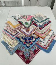 VINTAGE HANKIES HANDKERCHIEFS - LOT OF 25 - many OLDER ONES - good for age