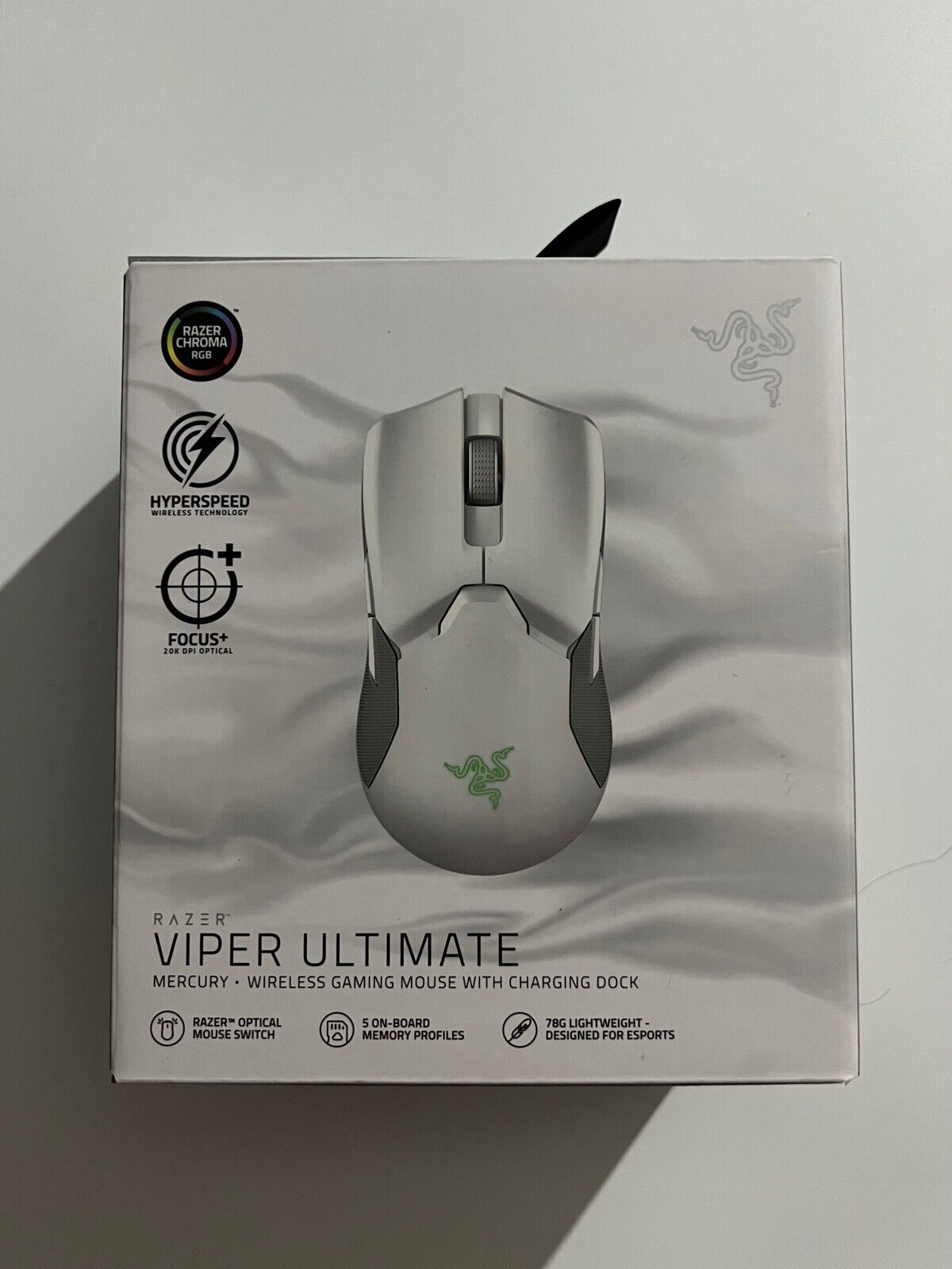 RAZER VIPER ULTIMATE White Wireless Gaming Mouse & RGB Charging Dock  811659038852