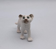 Schleich WHITE LION CUB Standing Baby African Animal Figure 42505