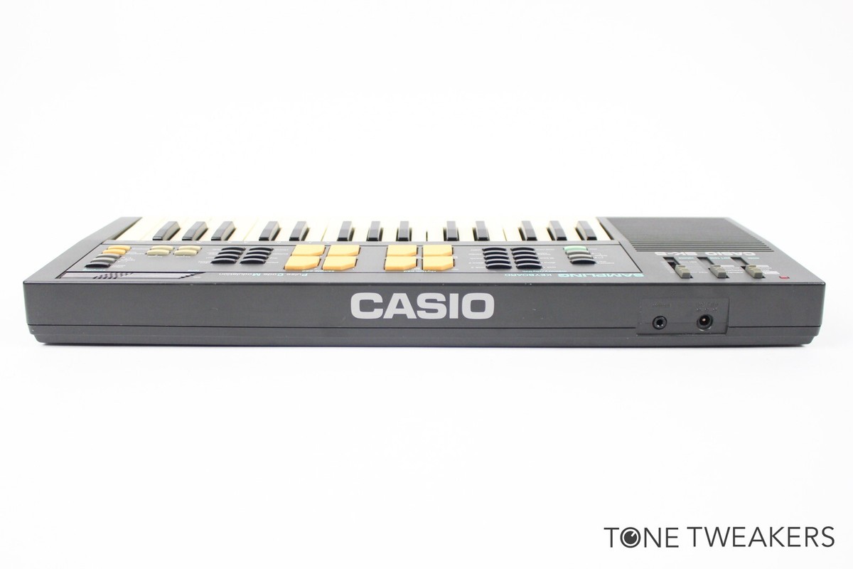 Casio SK-8☆ローファイサンプリングミニシンセサイザー☆日本製☆ Casio SK-8☆ローファイサンプリングミニシンセサイザー☆日本製☆