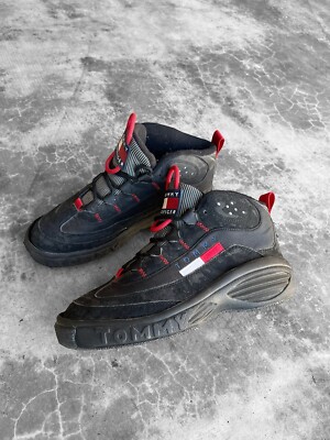 sneakers from the 90s