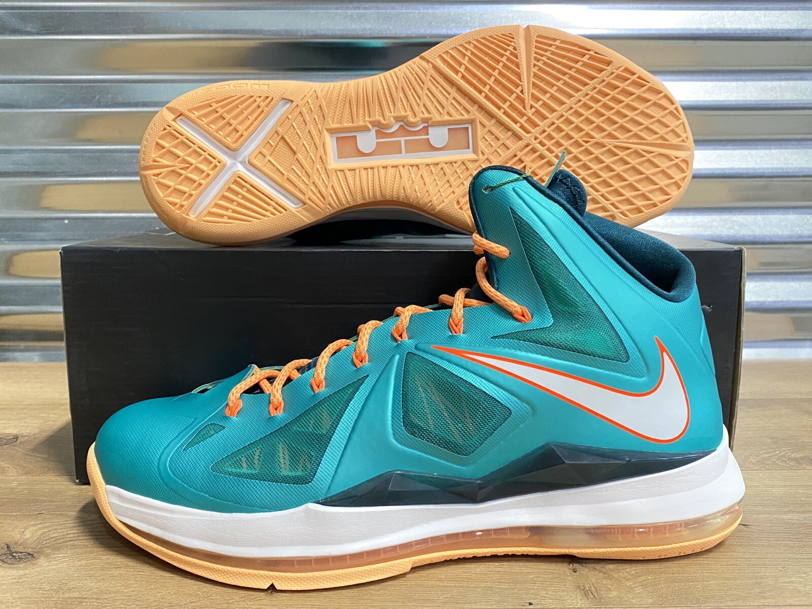 lebron miami dolphins shoes