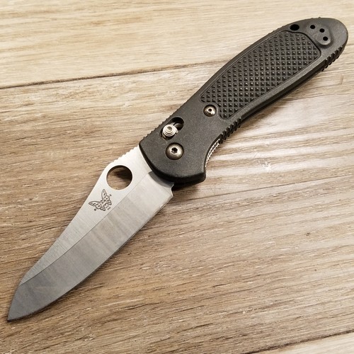 Benchmade 550-S30V Griptilian Sheepsfoot Messer – Satinierte Klinge, Manuell öffnen