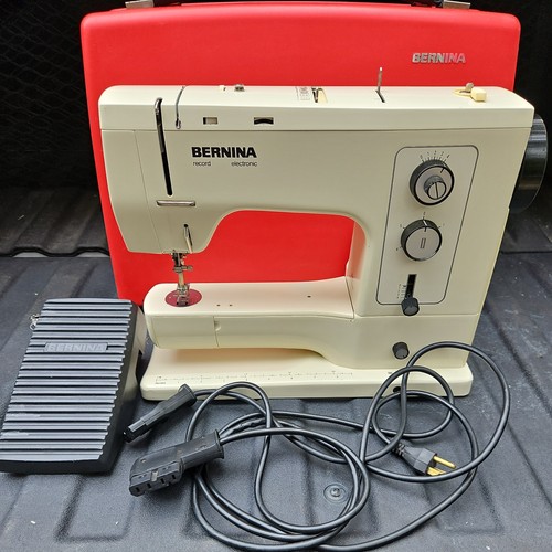 Bernina 830 Record Sewing Machine With Hard Case, Cords, Pedal Tested Working