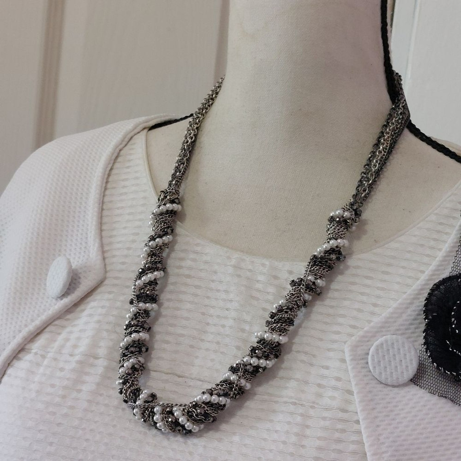 Faux Pears and Multi Tones Chains Statement Neckl… - image 2