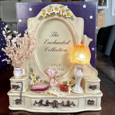 Enchanted Collection Vanity Dresser LightUp Picture Frame Grandma Cottagecore