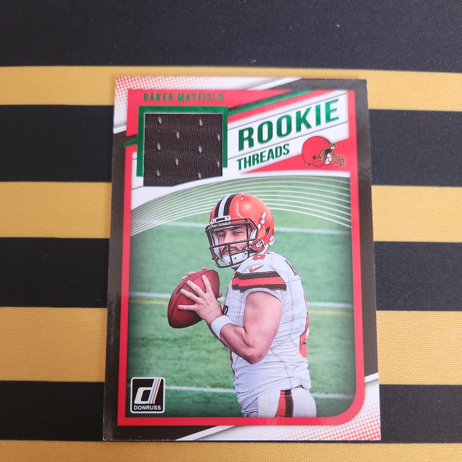 2018 Panini Donruss Rookie Threads Baker Mayfield #3 Green MEM RC
