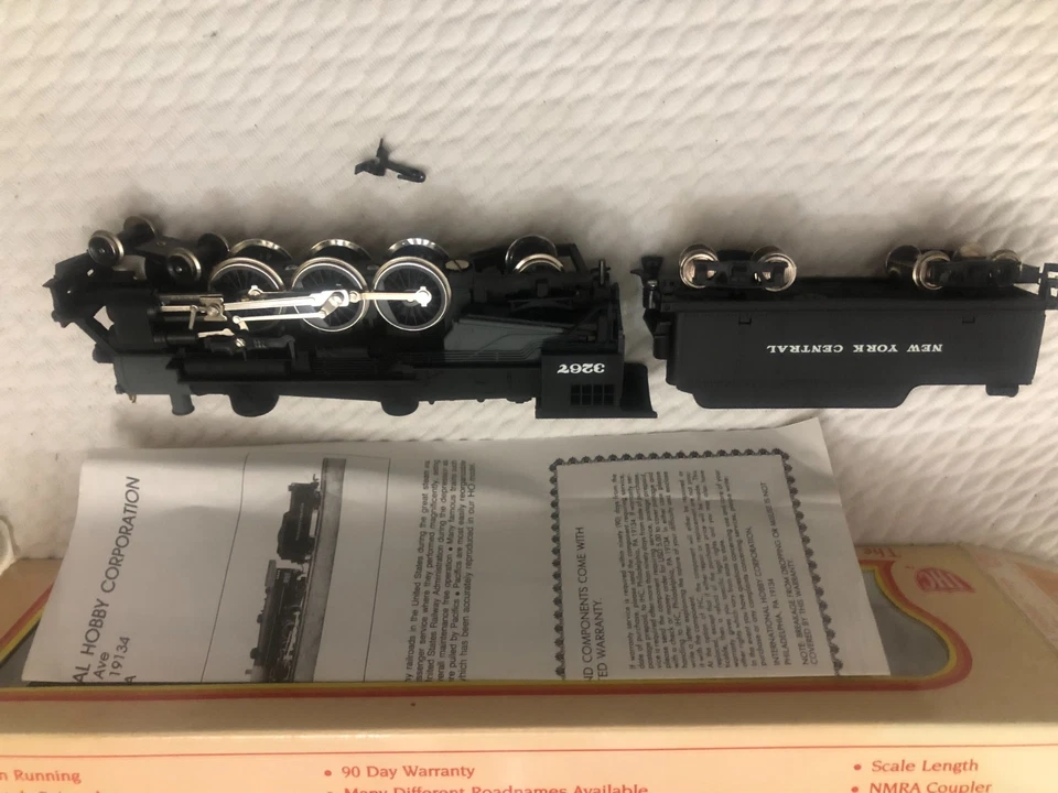 New York Central N° 3267 HO NOIRE/ et GRIS eclairage avant est arrière 4-6-2 - Photo 4/4