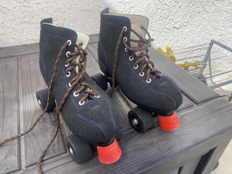 Roller Skates Size 9