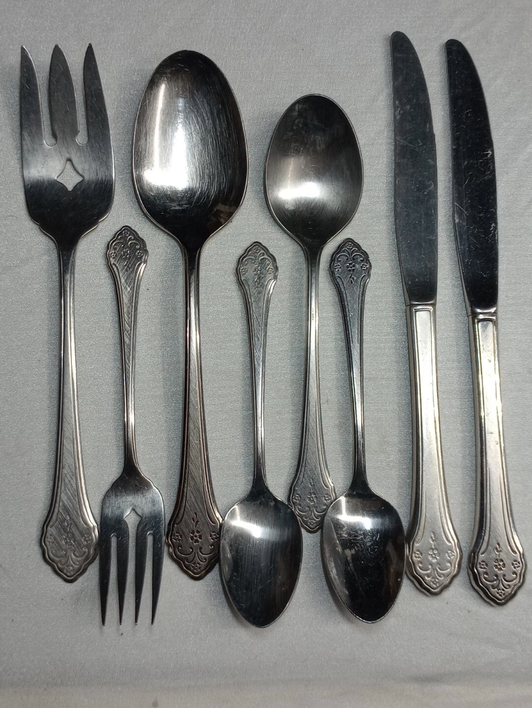 Oneida Profile Lakewood Flatware Lot 8 Pc
