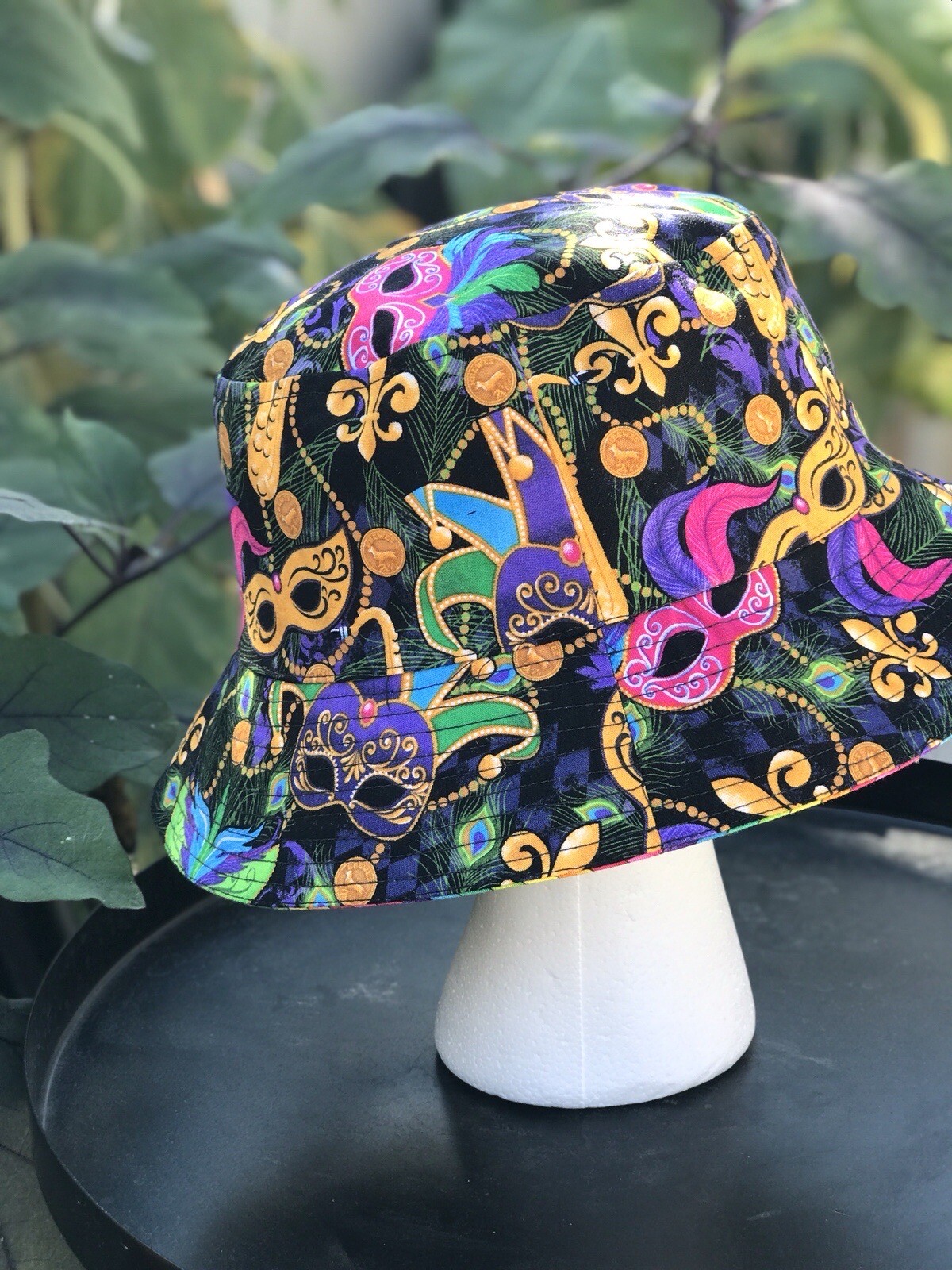 Bucket Hat Reversible Unisex 2 in 1 popular unique Mardi Gras/Mardi stripes-image