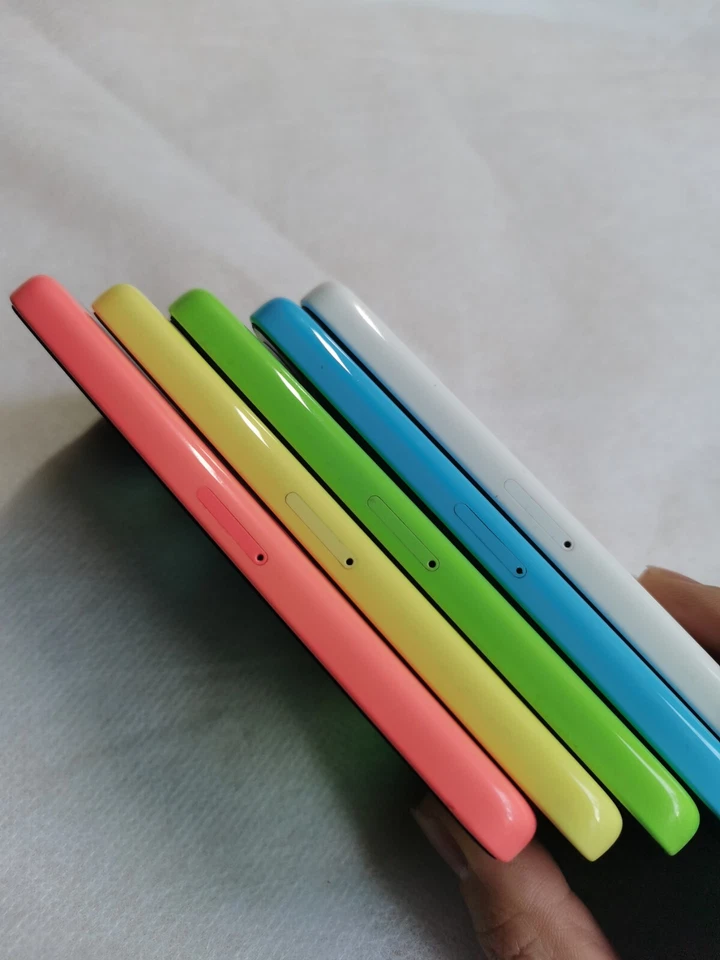 Take beautiful photos 85% N ew Apple iPhone 5c 8 16 32GB  (GSM Unlocked) - Image 3 of 4