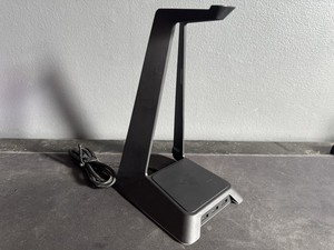 Razer Base Station Chroma V1 USB Hub RGB Black Headphone Headset Stand Mic New