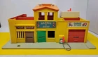 Vintage 1973 Little People Fisher Price Play Family Village Toy Garage Barber
