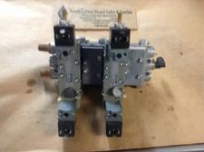 BOSCH REXROTH CONTROL MANIFOLD BASES VDMA24345C1 W/ BOSCH 0820-027-002 SOLENOIDS
