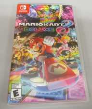 Mario Kart 8 - Deluxe Nintendo Switch Game w/Case - Tested Working