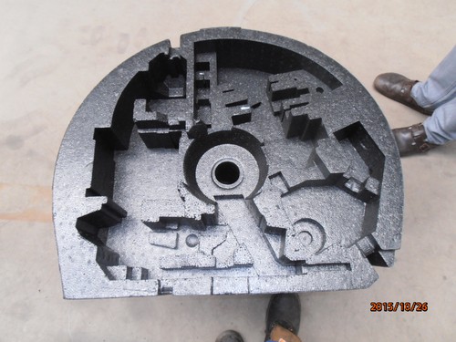 Träger Werkzeug Träger / Res.rad Wanne 1K5012109E VW Golf Variant 1.9 TDI DPF Bj