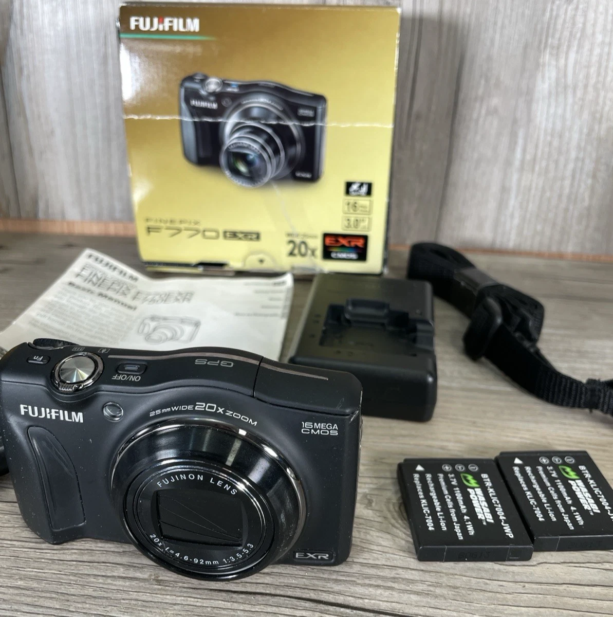 Fujifilm FinePix F Series Digital Cameras 14-16.9 MP Maximum