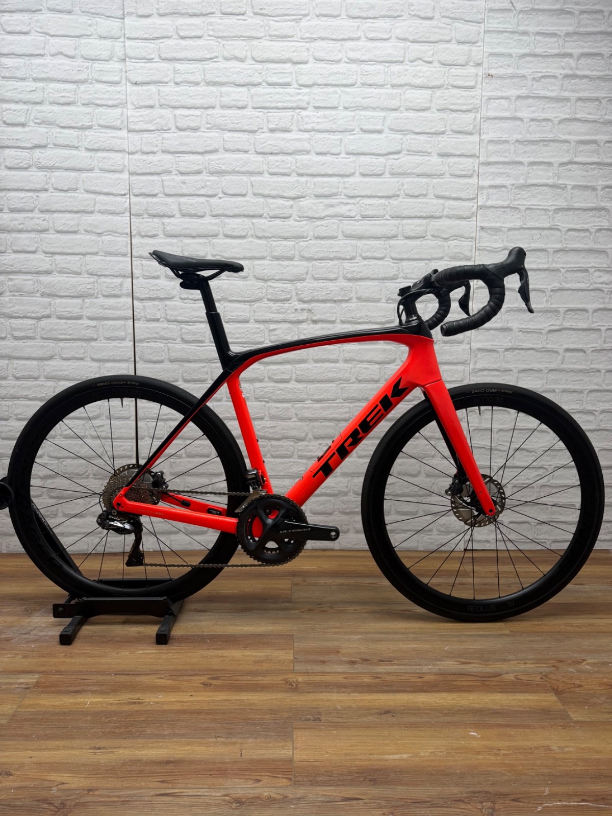 Trek Domane SLR 7 Project One 56cm Road Bike