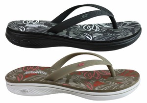 skechers thongs