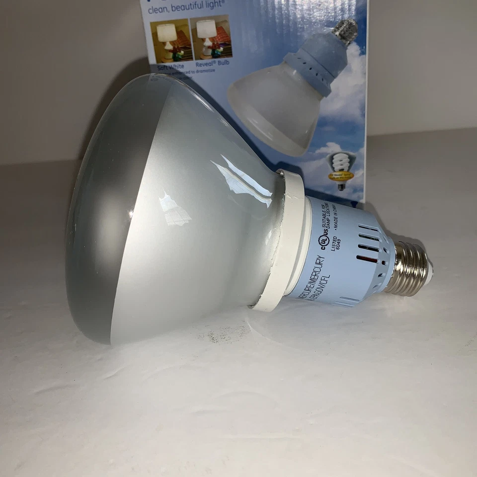 GE Reveal Dimmable Bulb 26 Watt 7.3 Year Life Nob E8 - Image 3 of 4