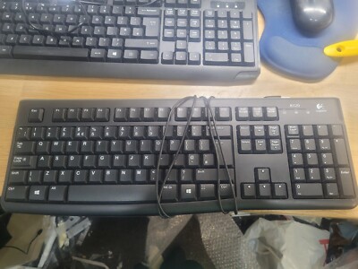 Logitech K120 (920-002524) Business-Tastatur - Schwarz