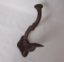 ANTIQUE CAST IRON HAT COAT HOOK EQUESTRIAN HORSE TACK ROOM HANGER. LARGE