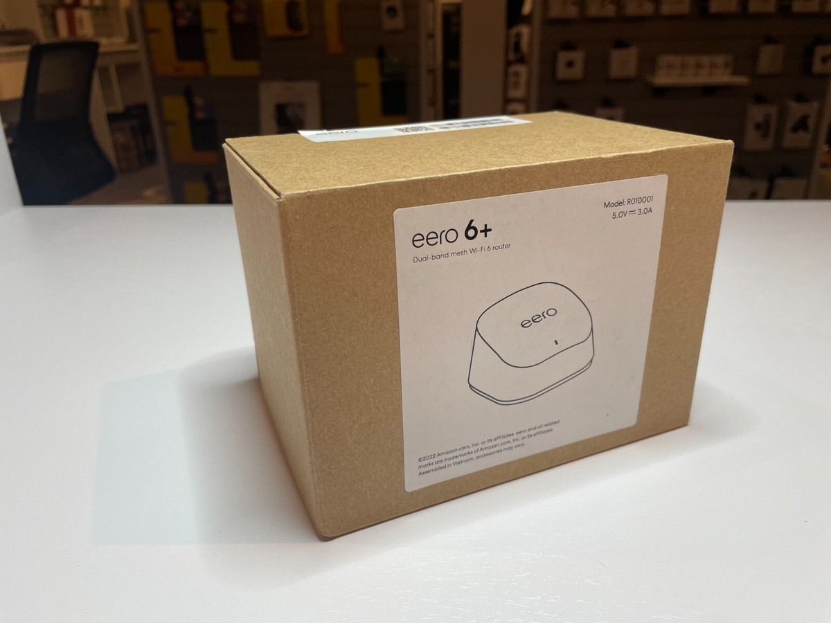 SPY DOOM eero niemelaモデル eero 6+ Dual-Band Mesh Wi-Fi 6 Router: Gigabit Ethernet