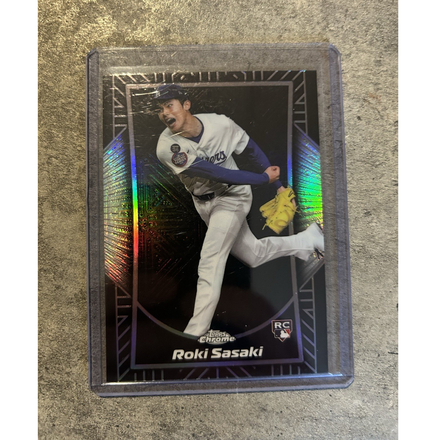 Topps Chrome 2025 Roki Sasaki Rookie Shadow Etch Los Angeles Dodgers #SE-15