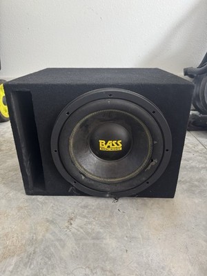 Boss Amplifyer Riot R1100M Bass Amplifier And Bass Rockers 12 Inch Subwoofer