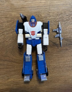 Transform Element TE 03 Speed Star Transformers Masterpiece Mirage
