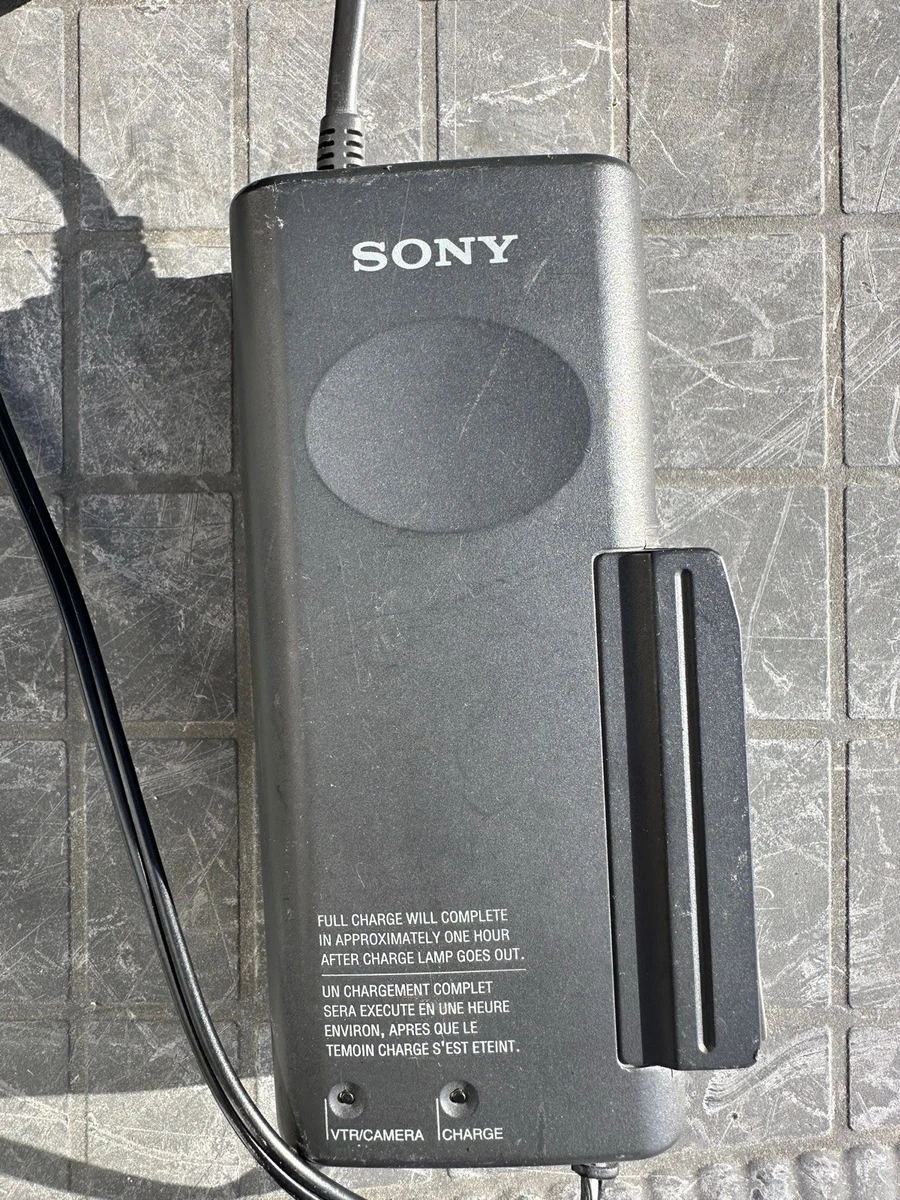 Sony Handycam CCD-TR425E Video8 XR NightShot 72x zoom + carga