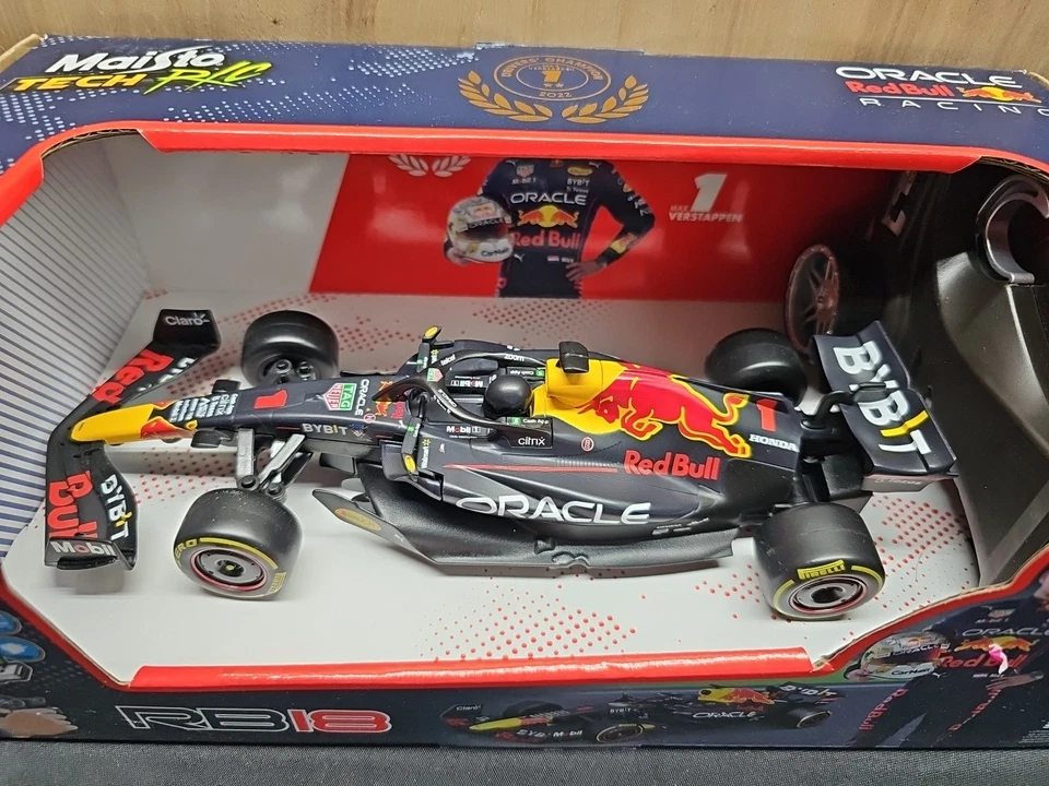 Maisto 82356V-RC Red Bull - F1 RB18 Team Oracle Red Bull Racing N 1 World Champi - Image 2 of 3