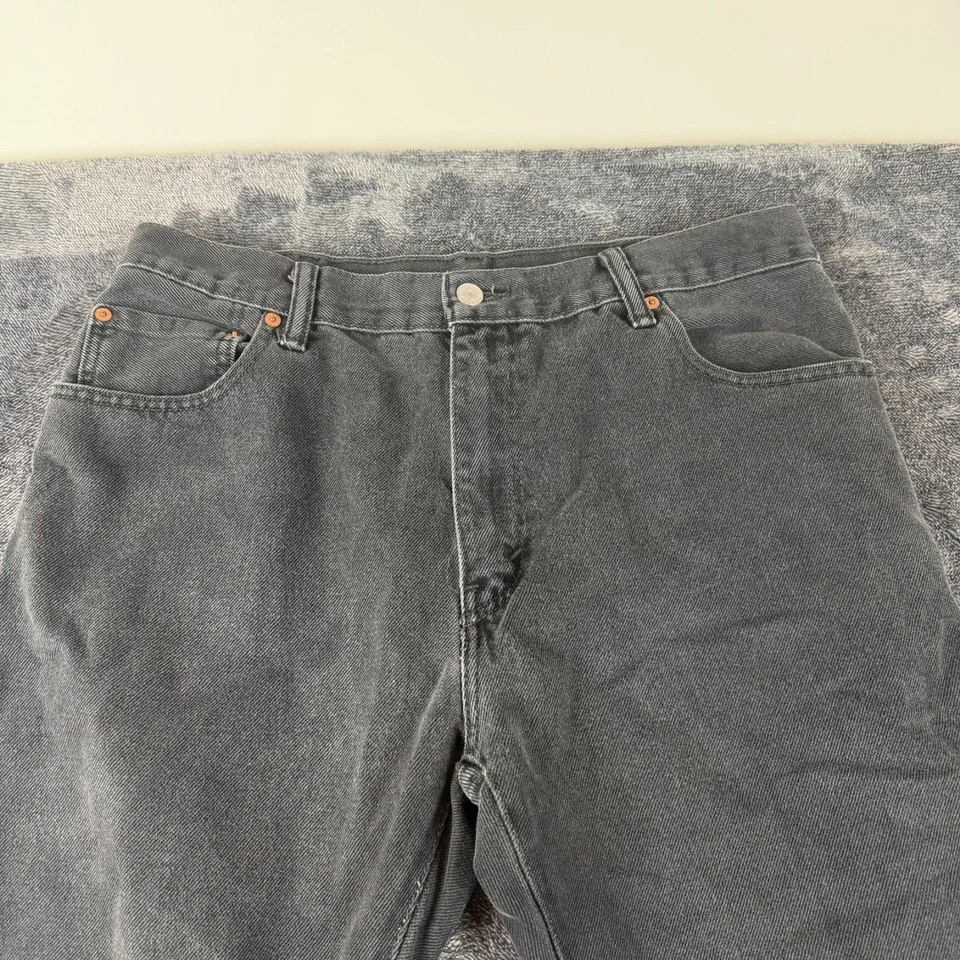 Vtg Levi's 517 Bootcut Black Denim Jeans Men's 36X32(34X31) Western Y2K - Image 2 of 4