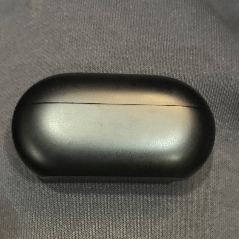 Black Wireless Earbud Charging Case for Wireless Earphones and Headphones