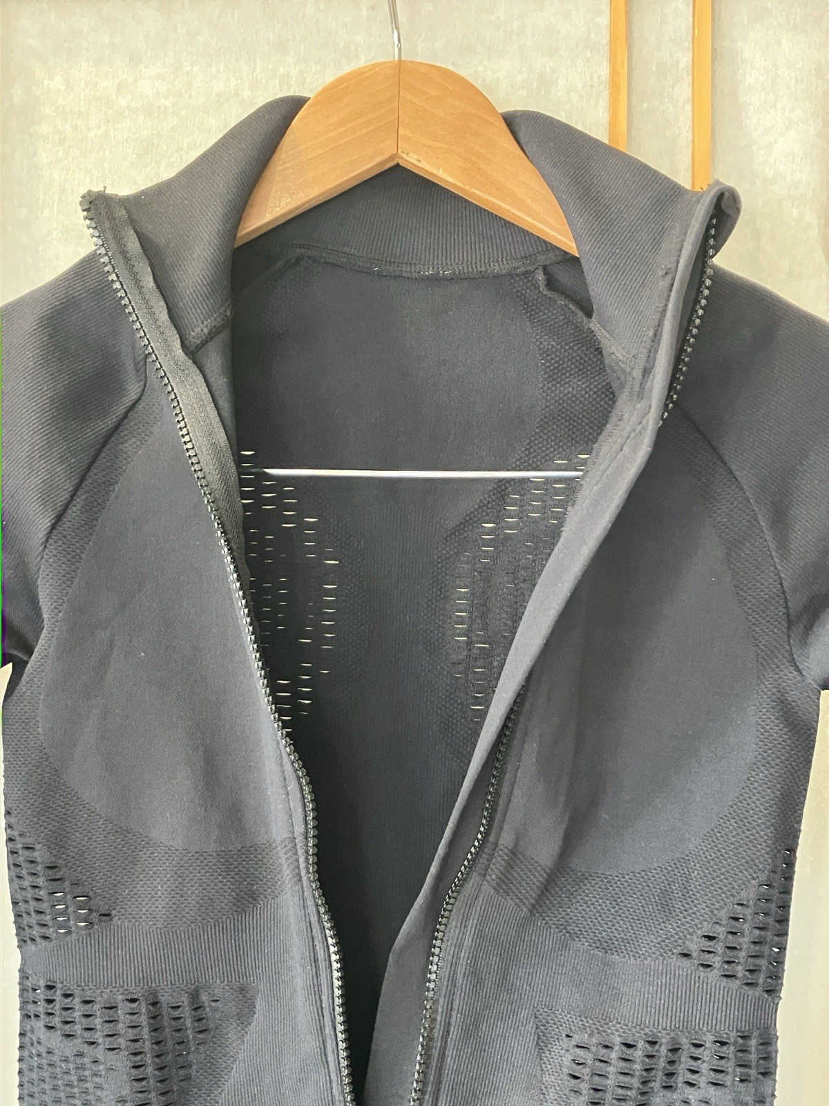 Fabletics Black Compression Fitted Full Zip Athle… - image 4