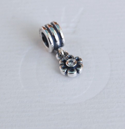 Genuine Bead Dangling Daisy with clear Crystal 790196CZ retired eBay