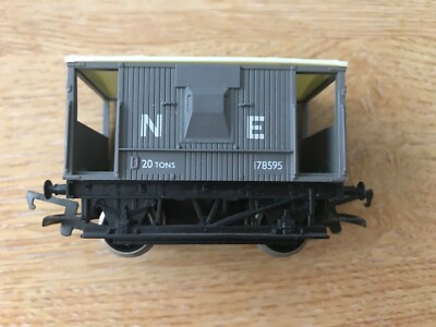 Hornby Railways N.E. Bremser Van 78595 R114 