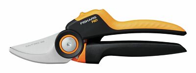 Fiskars Bypass Gartenschere M (P921) PowerGear Xseries