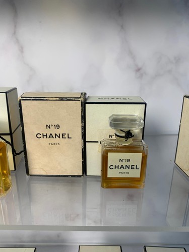 Rare Chanel No. 19 Parfum perfume 7.5ml 1/4 oz - 221122-A - Picture 6 of 21
