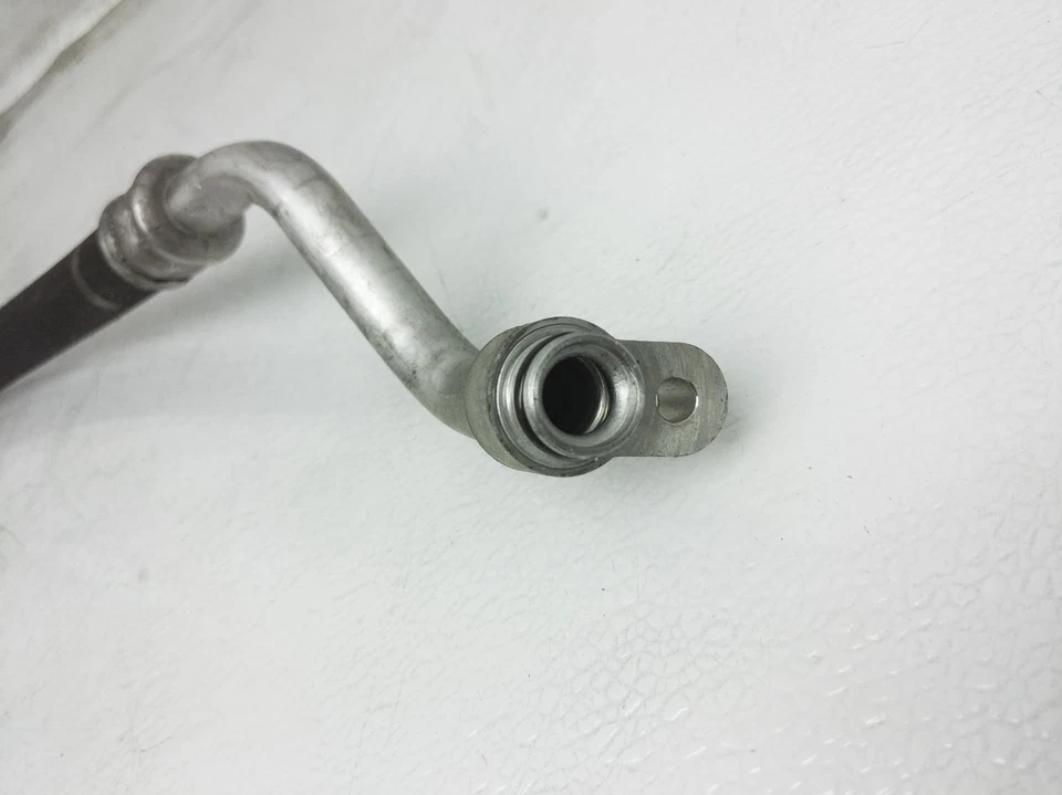 Manguera de succión de aire acondicionado Honda Fit 2009-2013 80311-Tf0-003 Foto 2 de 4