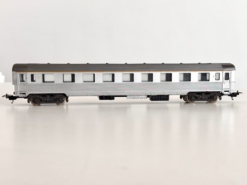 LIMA 309113 SNCF INOX Carrozza Passeggeri 1ª Classe ruote in metallo scala H0 | Zustand: Usato