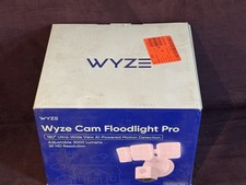 WYZE Cam Floodlight Pro QHD Outdoor WiFi Smart Security Camera