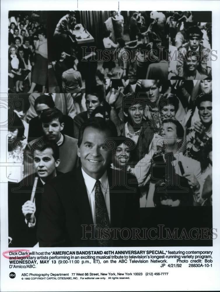 1992 Press Photo Dick Clark hosts 