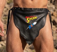 Czarny skórzany prześcieradło Ręcznie robiony Śmieszny "SPERM" logoprintowany z przodu regulowany