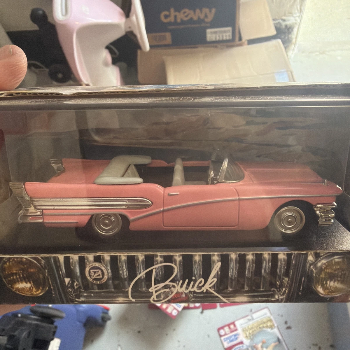 25+ Buick Contemporary Manufacture Diecast Cars, Trucks & Vans