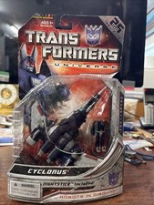 25 year Anniversary Edition Transformers Universe CYCLONUS Generation 1