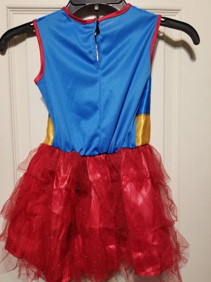 RUBIES SUPERGIRL DRESS WITH CAPE CHILD HALLOWEEN COSTUME SMALL PETITE - Image 3 of 4